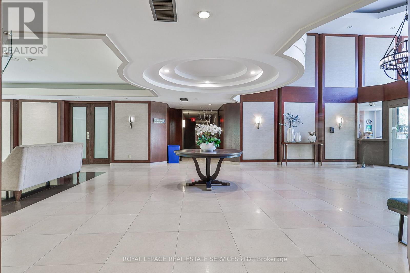 1304 - 2267 Lake Shore Boulevard W Property Photo 5
