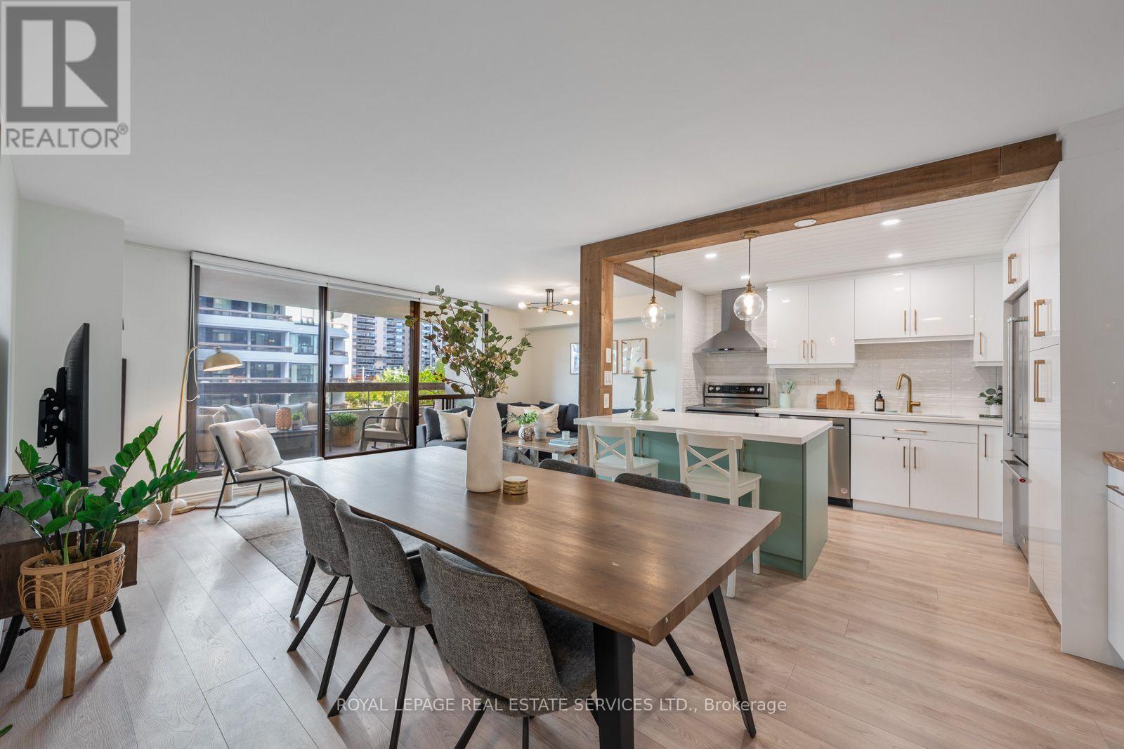 309 - 80 Quebec Avenue Property Photo 1
