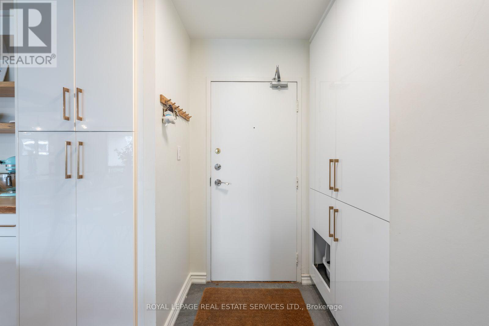 309 - 80 Quebec Avenue Property Photo 19