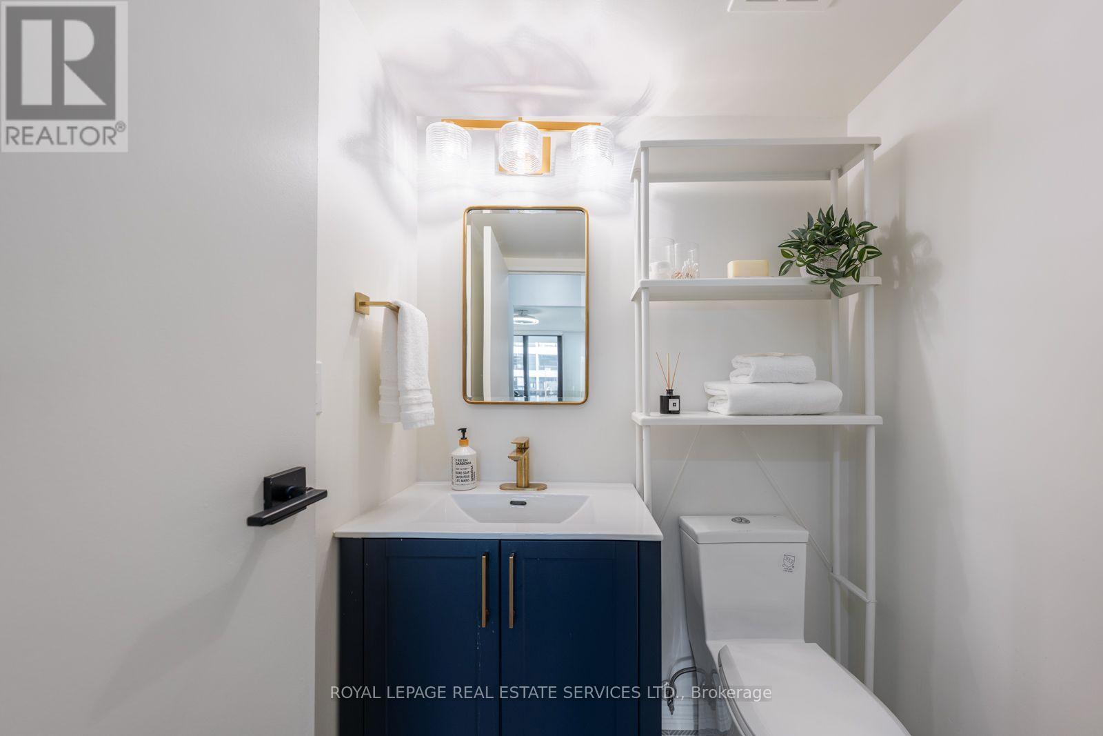 309 - 80 Quebec Avenue Property Photo 25