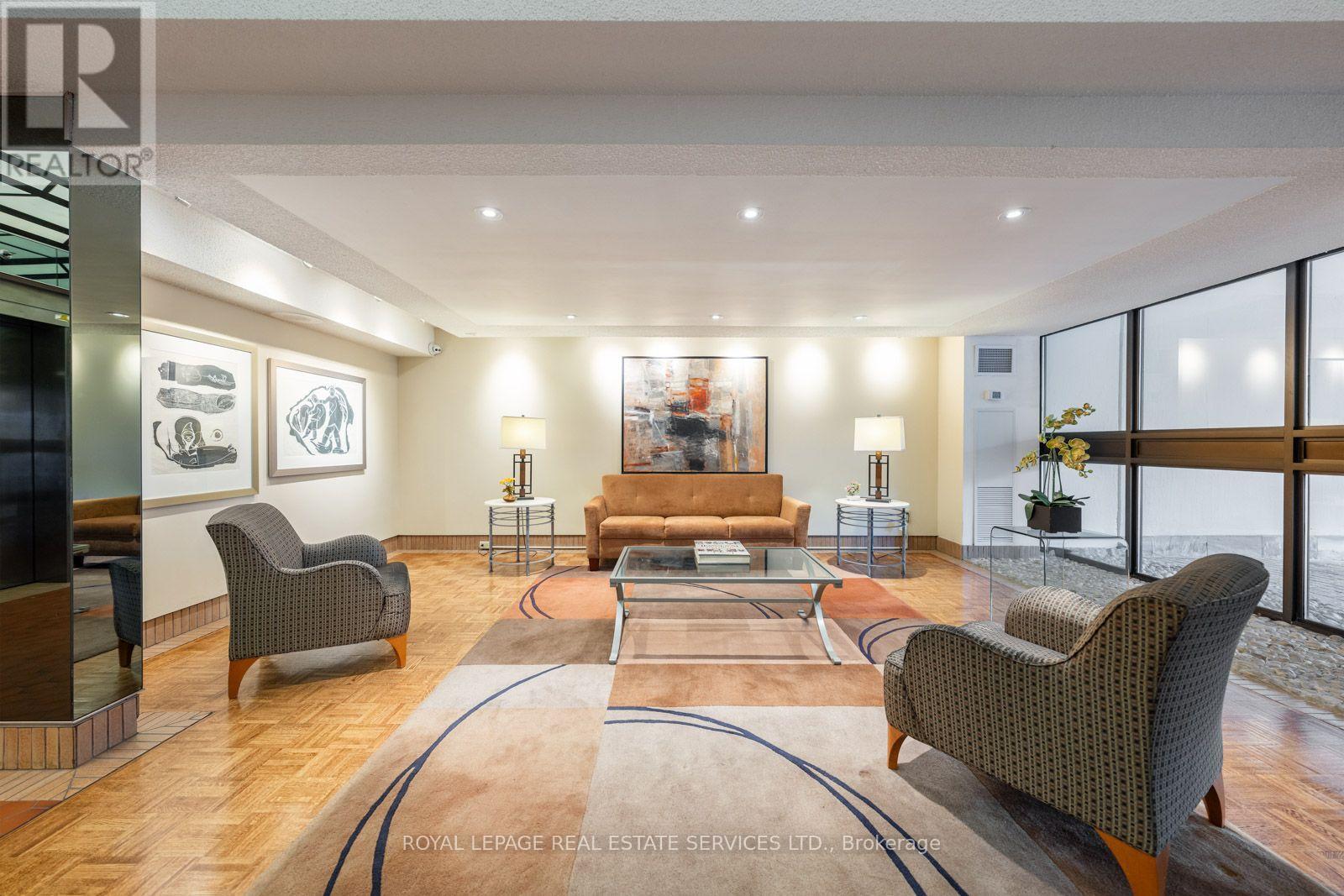 309 - 80 Quebec Avenue Property Photo 35
