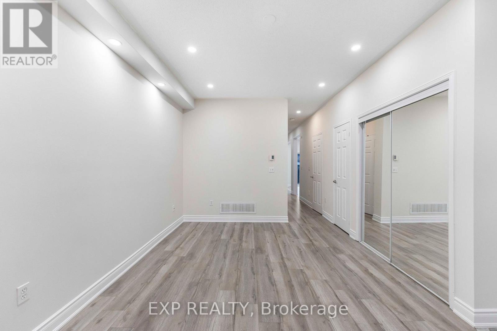 7 Overture Lane Property Photo 5