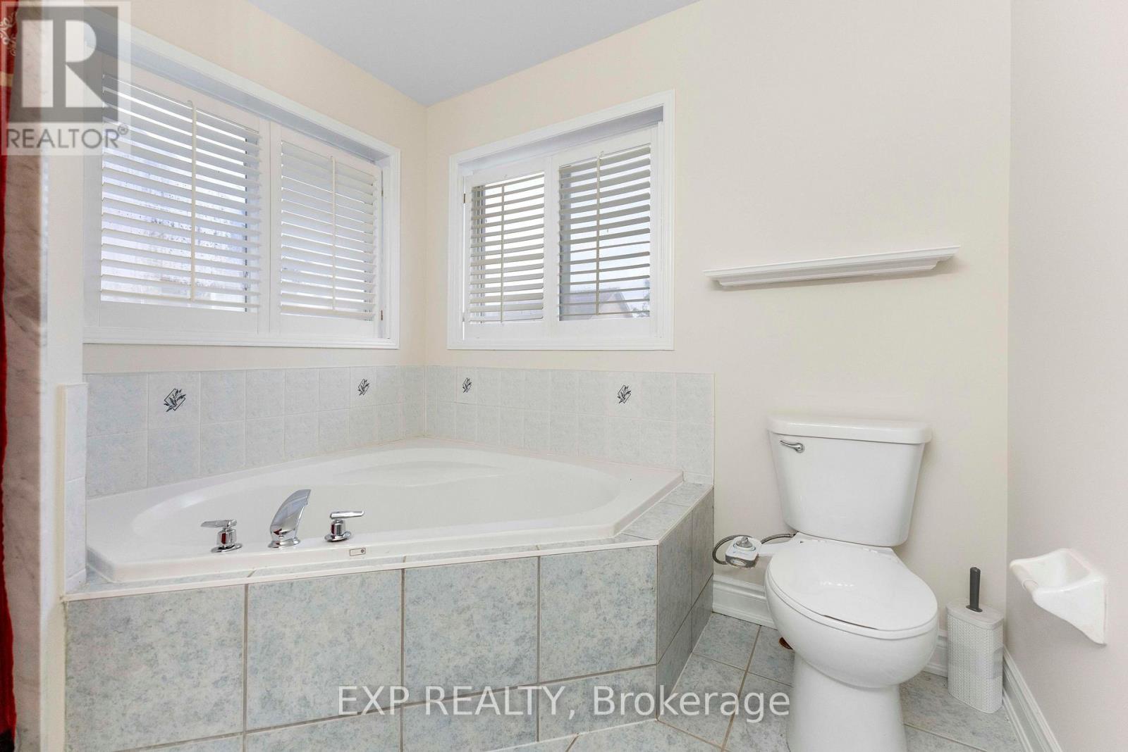 7 Overture Lane Property Photo 28