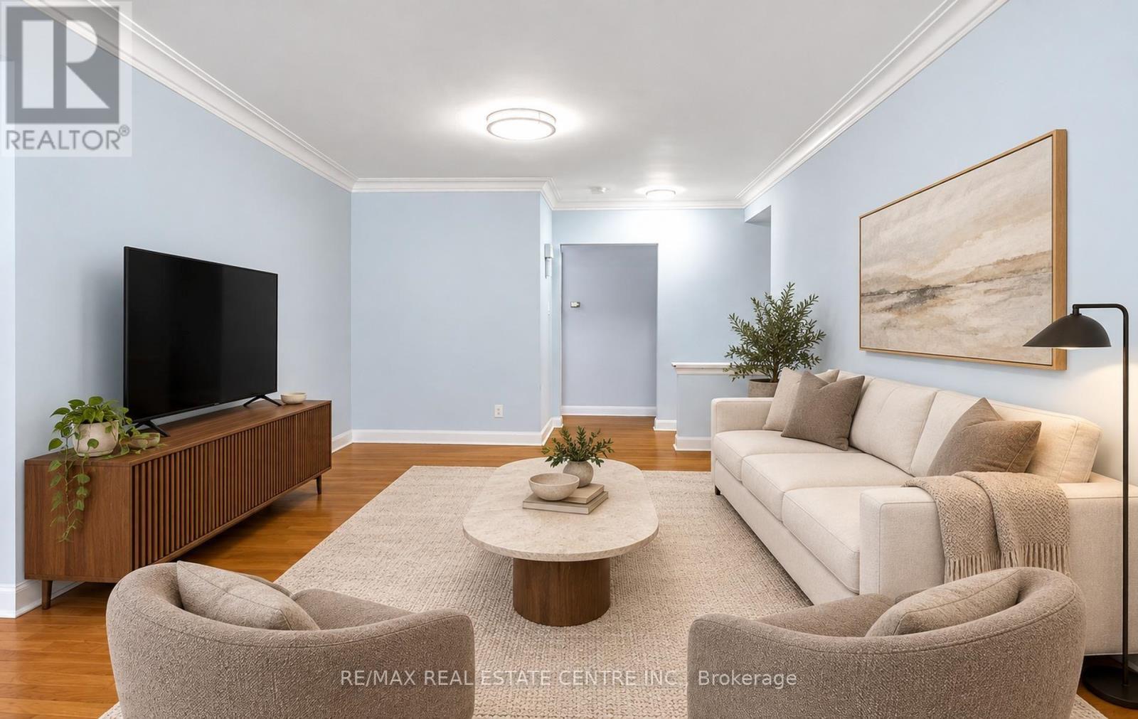 302 Southview Road Property Photo 11