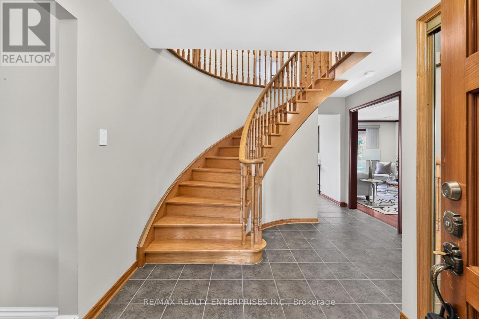4151 Rockwood Road Property Photo 5