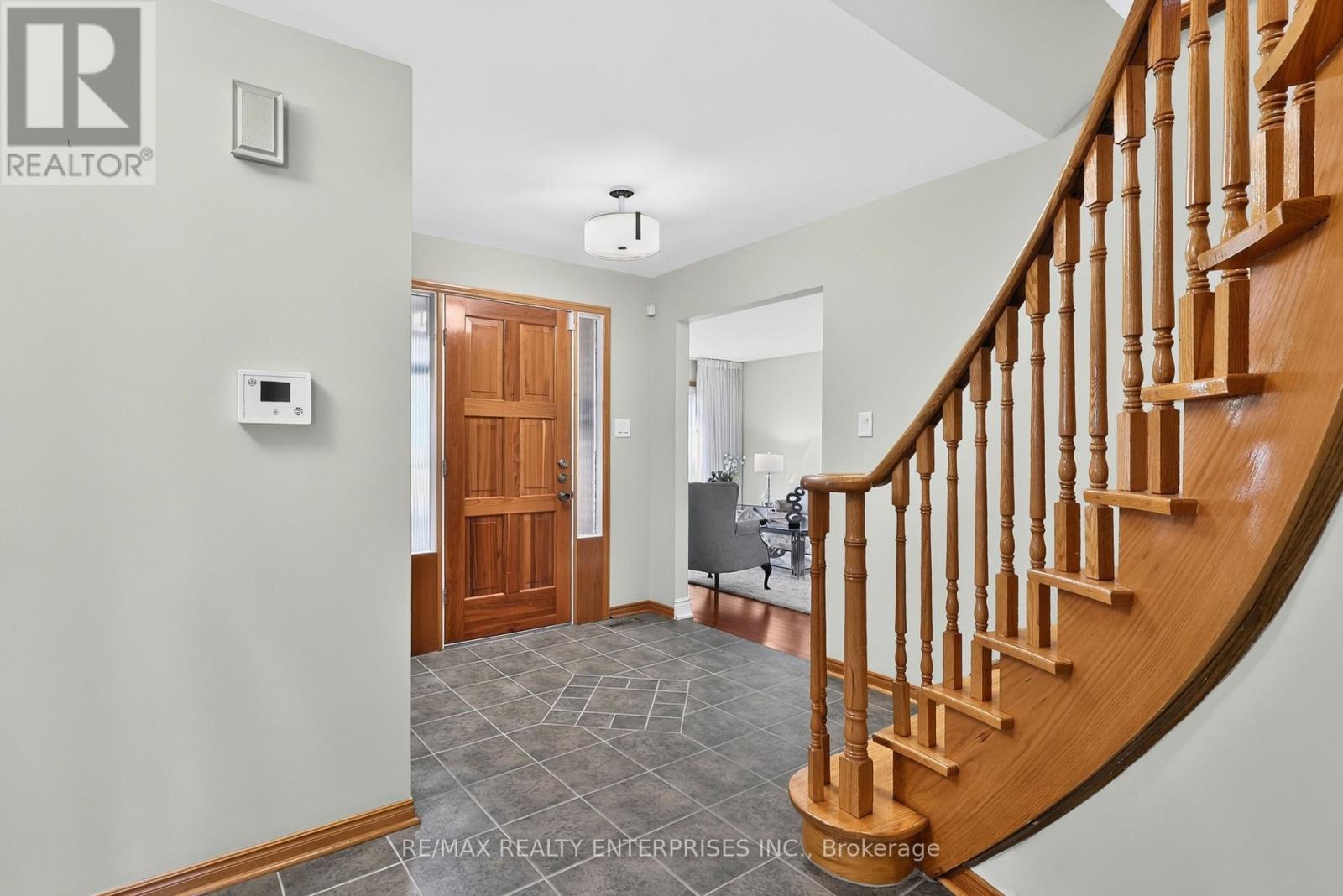 4151 Rockwood Road Property Photo 6