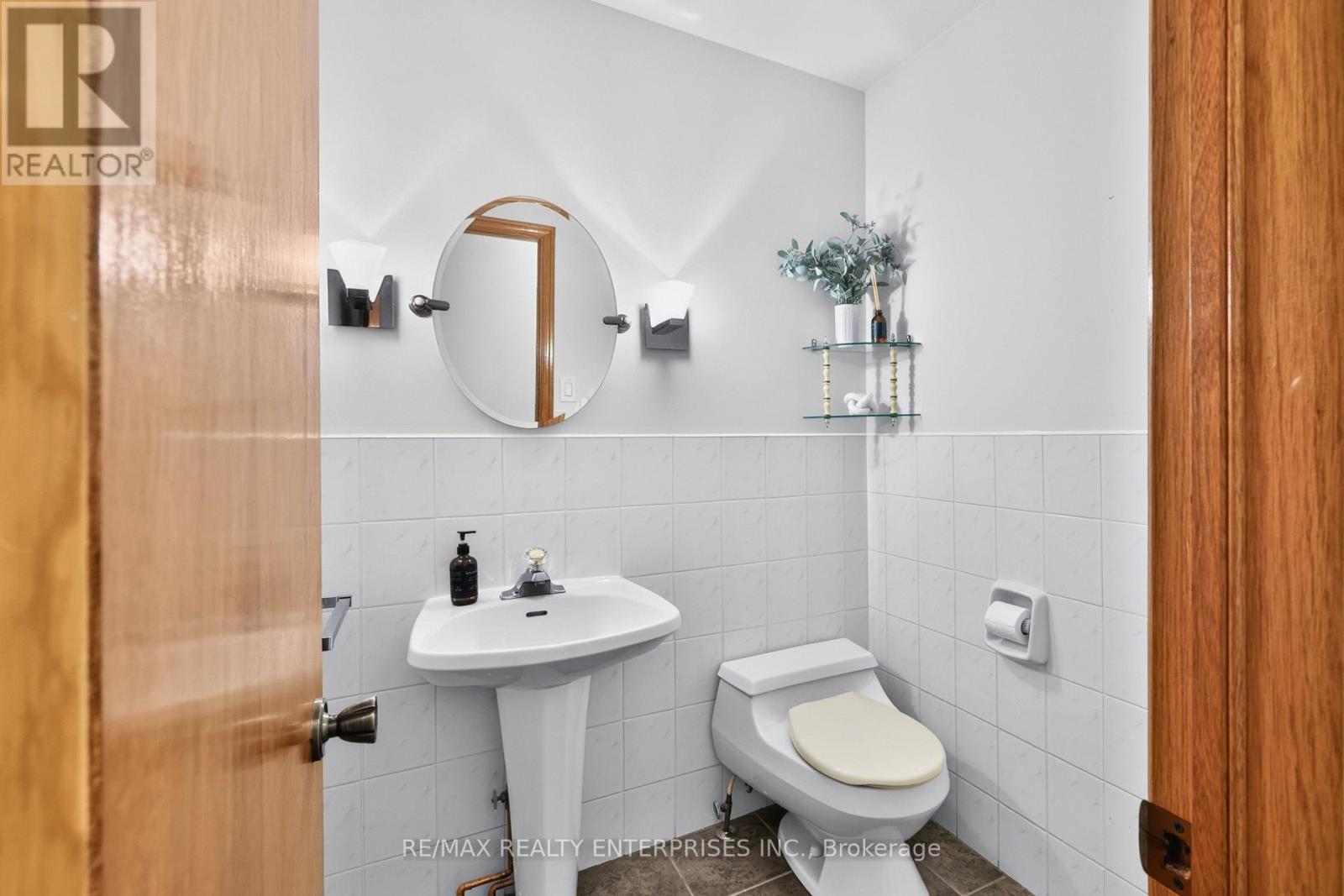 4151 Rockwood Road Property Photo 20