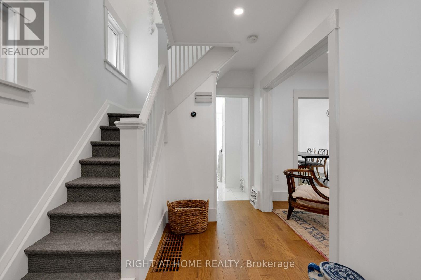1642 Dufferin Street Property Photo 4