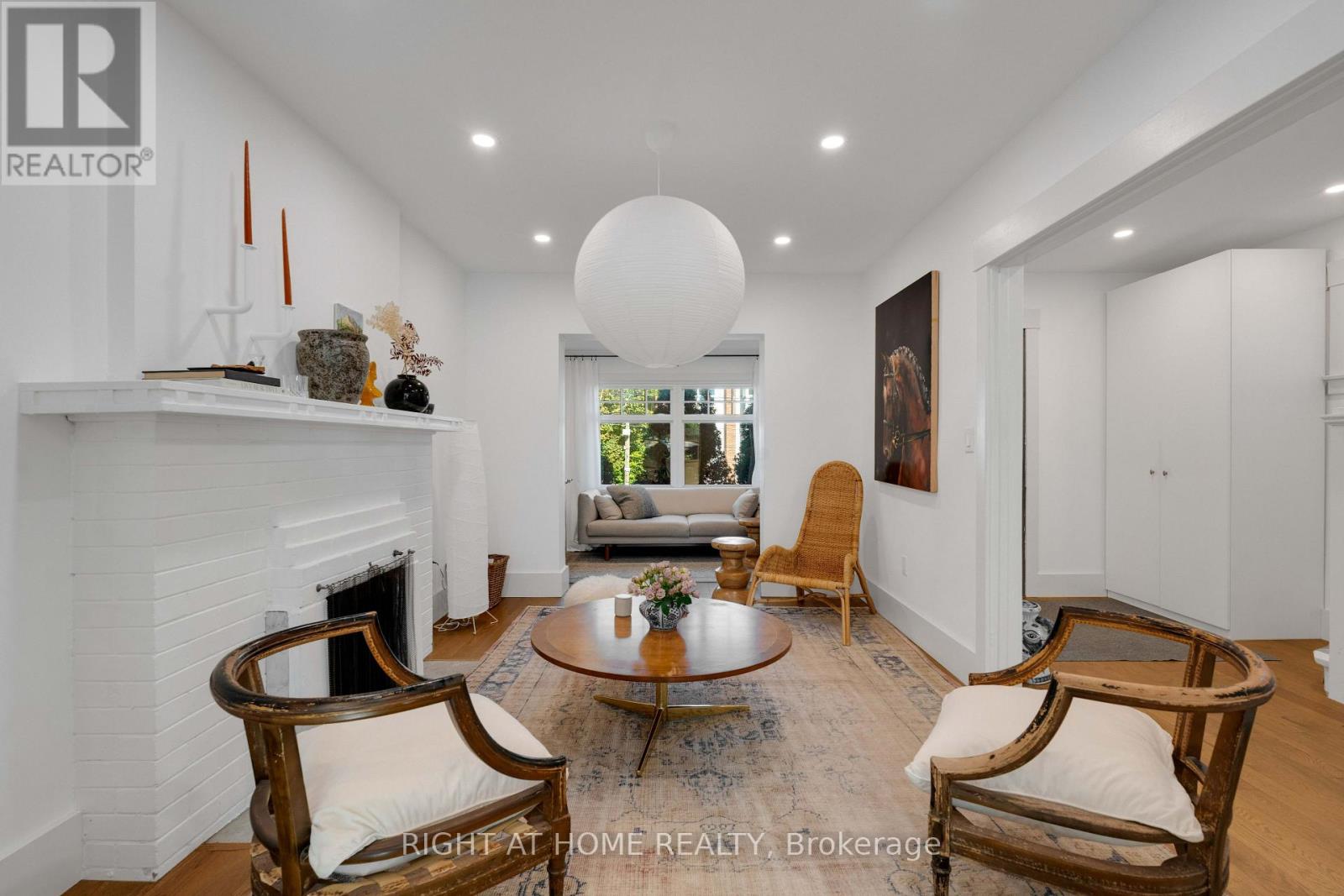 1642 Dufferin Street Property Photo 6