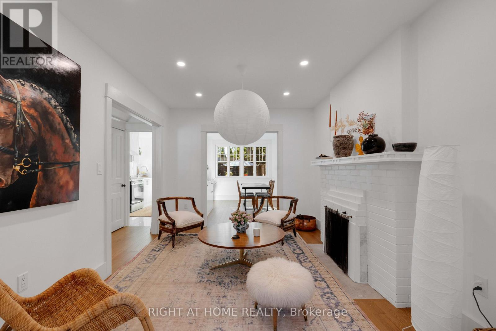 1642 Dufferin Street Property Photo 8