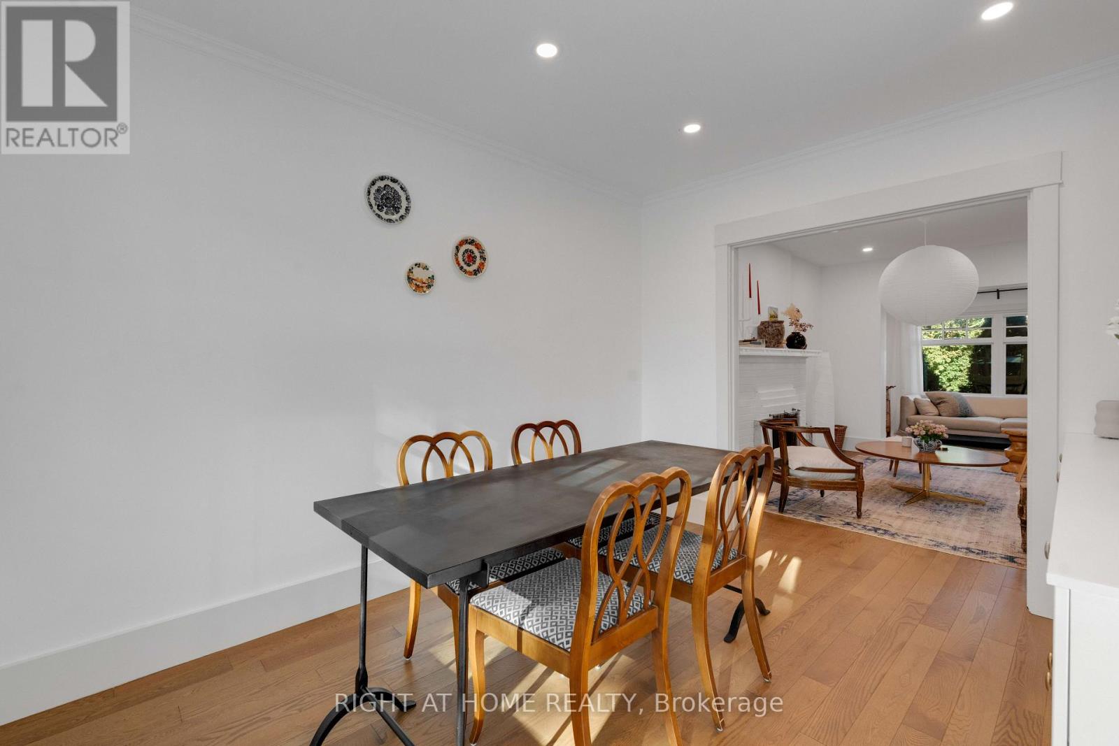 1642 Dufferin Street Property Photo 11