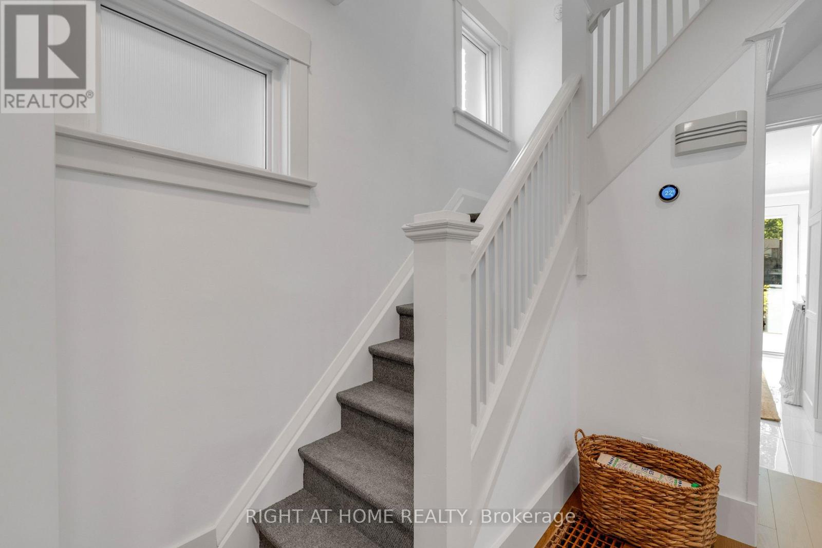 1642 Dufferin Street Property Photo 13