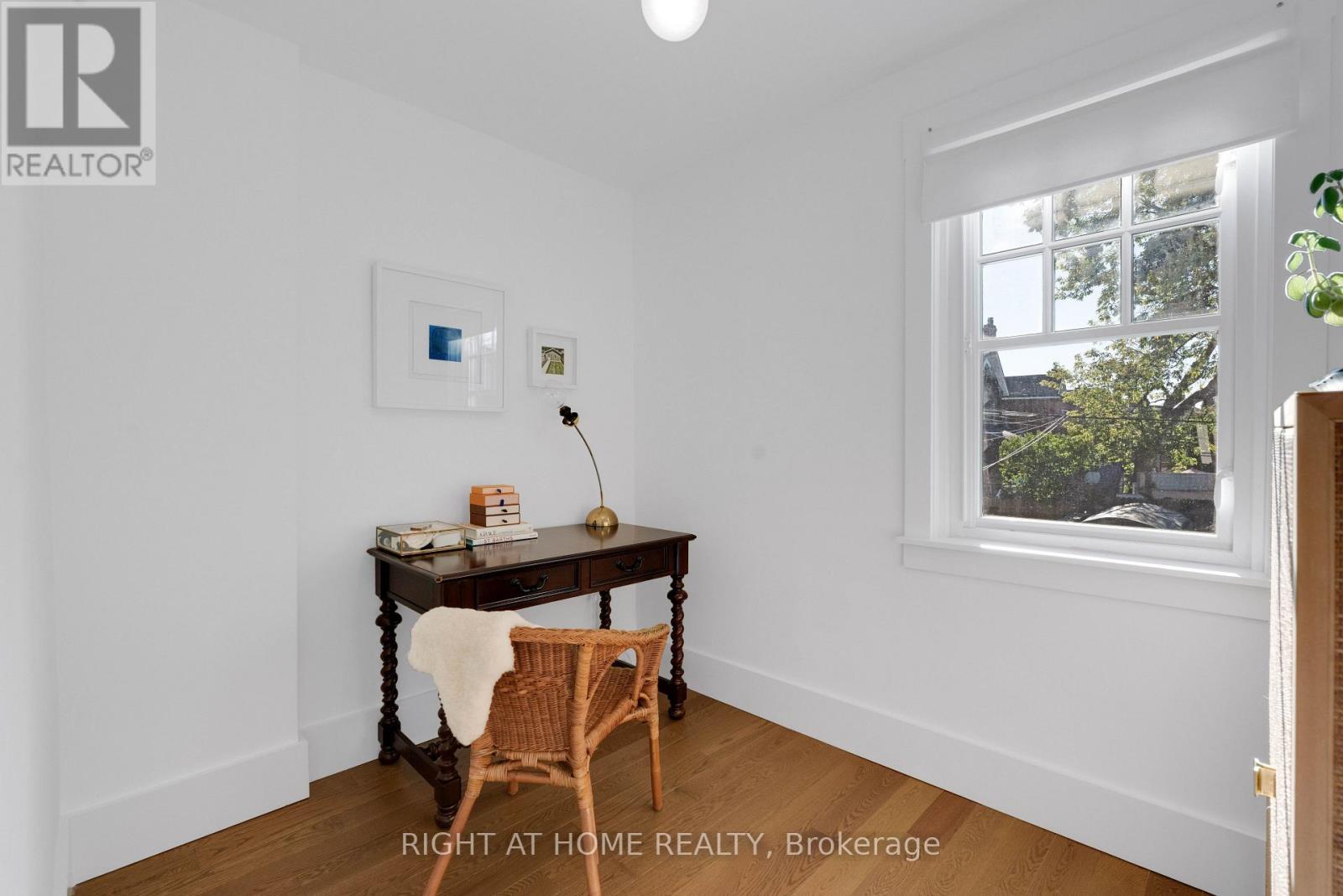 1642 Dufferin Street Property Photo 17