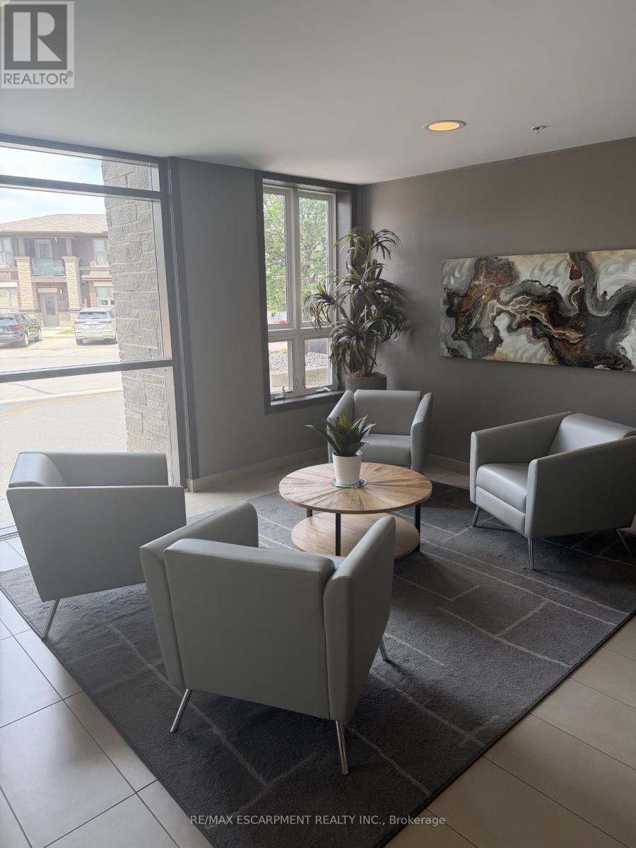 408 - 5010 Corporate Drive Property Photo 4