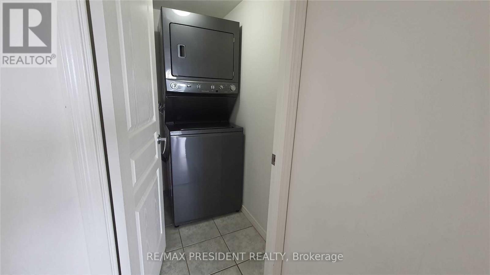 501 - 300 Ray Lawson Boulevard Property Photo 11