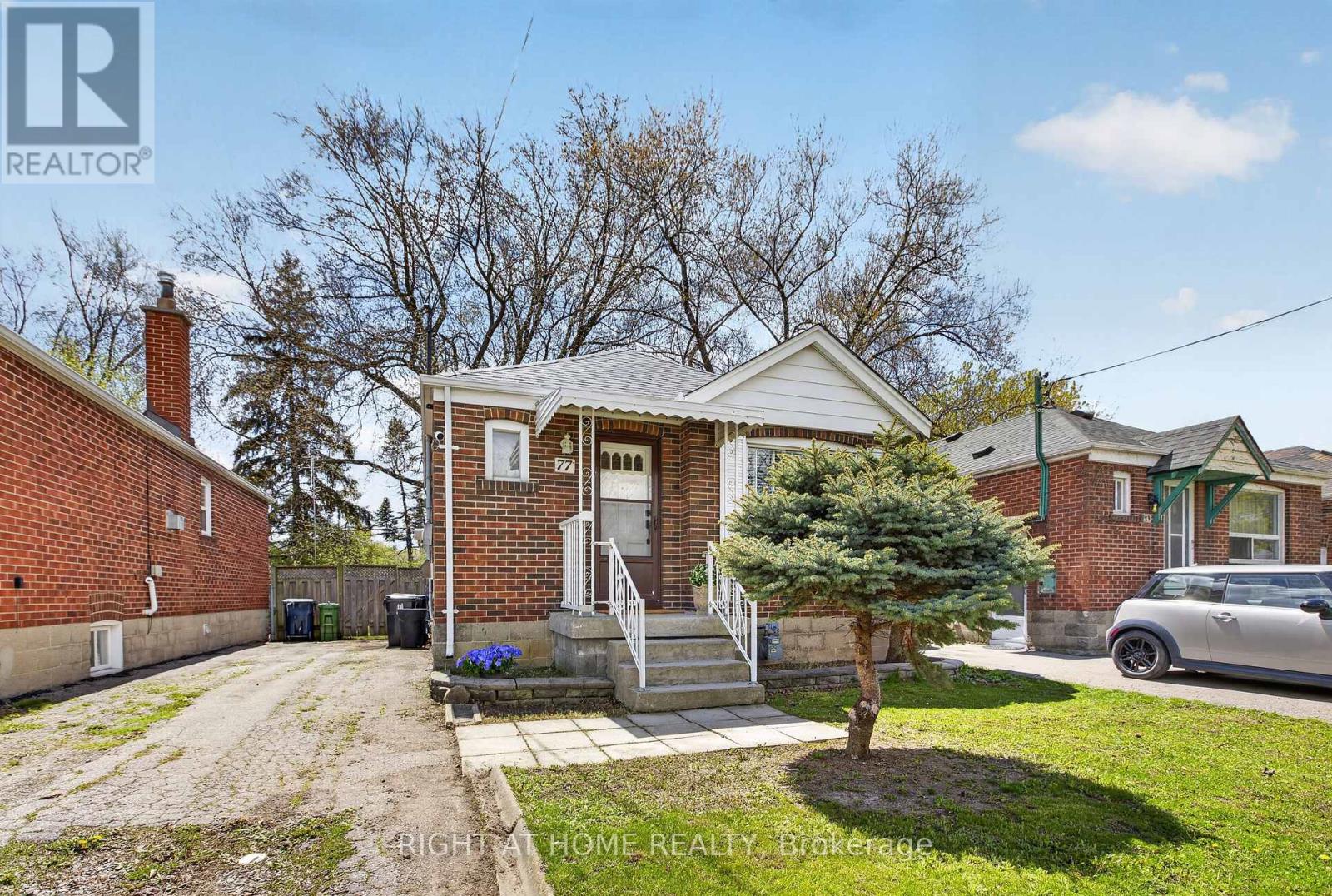 77 ELMA STREET Property Photo 1