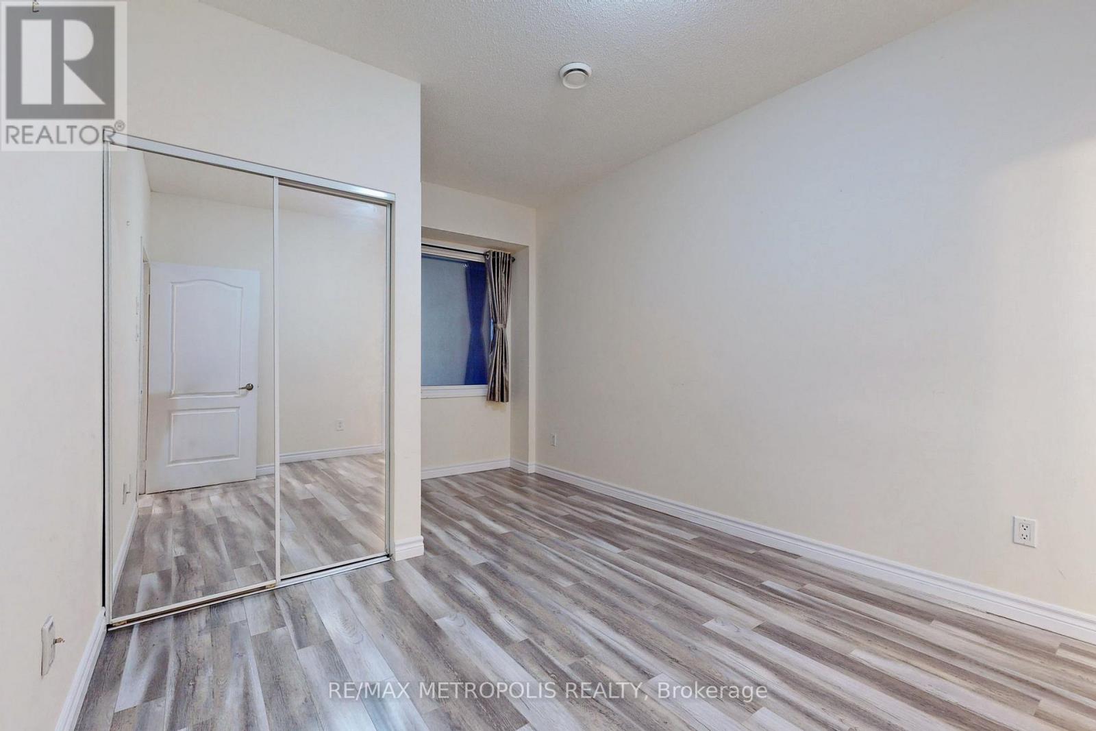 712 - 7405 Goreway Drive Property Photo 6