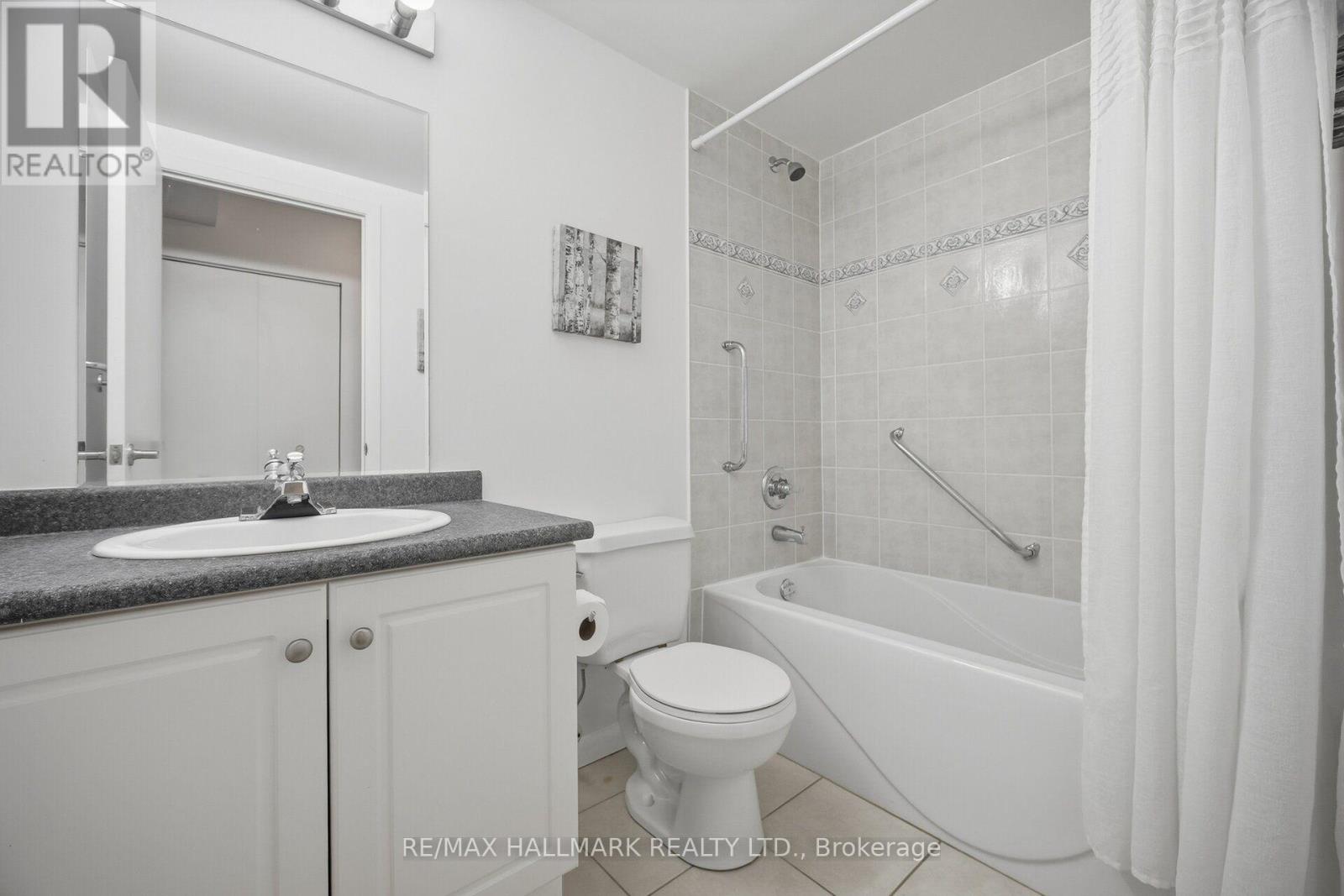 505 - 2464 Weston Road Property Photo 16