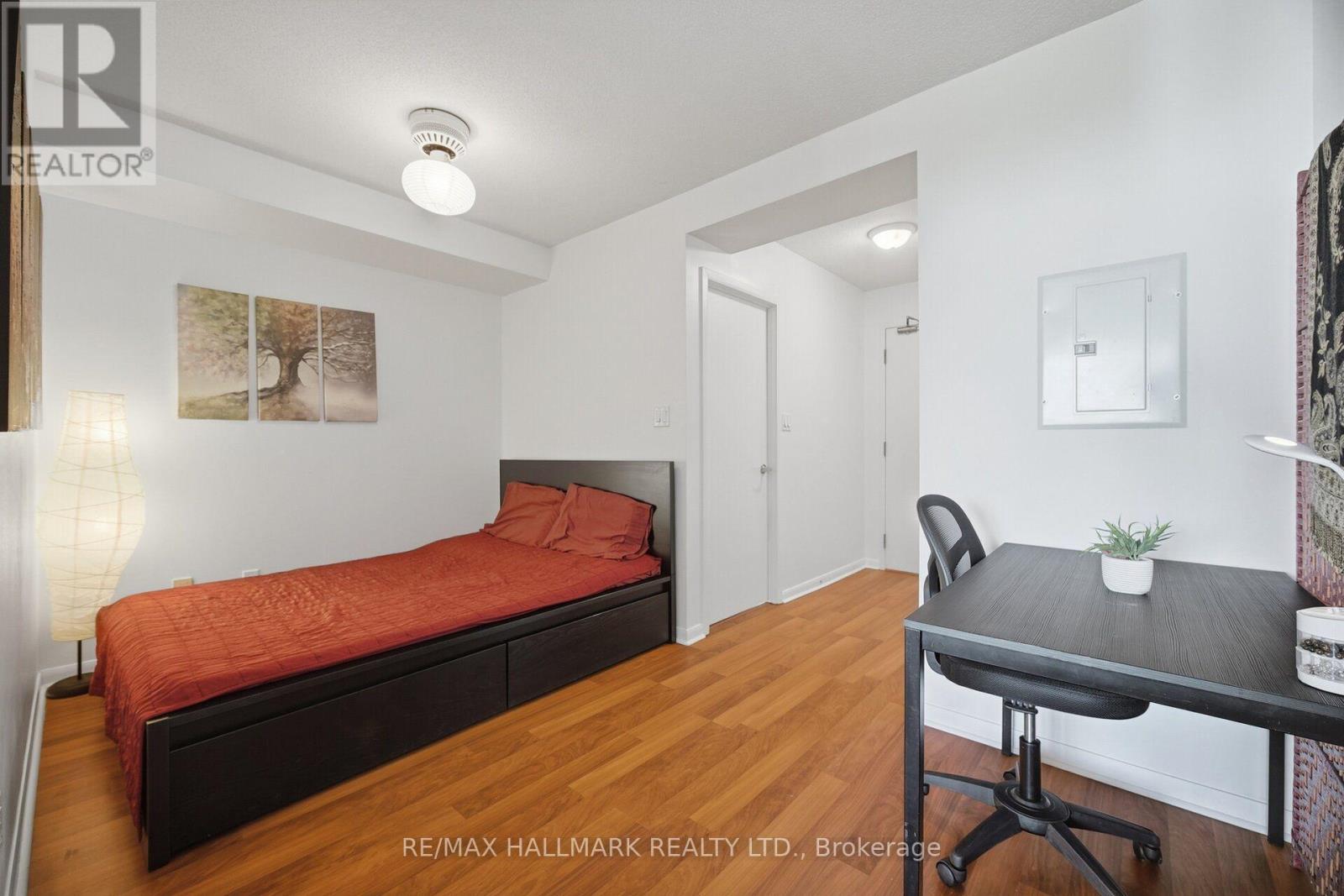 505 - 2464 Weston Road Property Photo 17