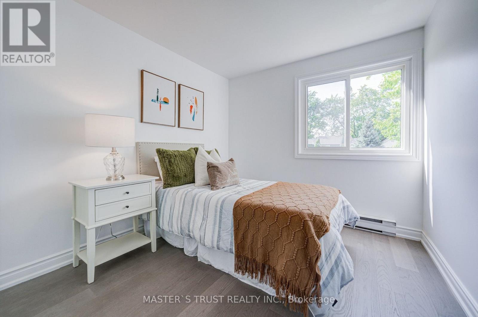 4 Gatsby Square Property Photo 18