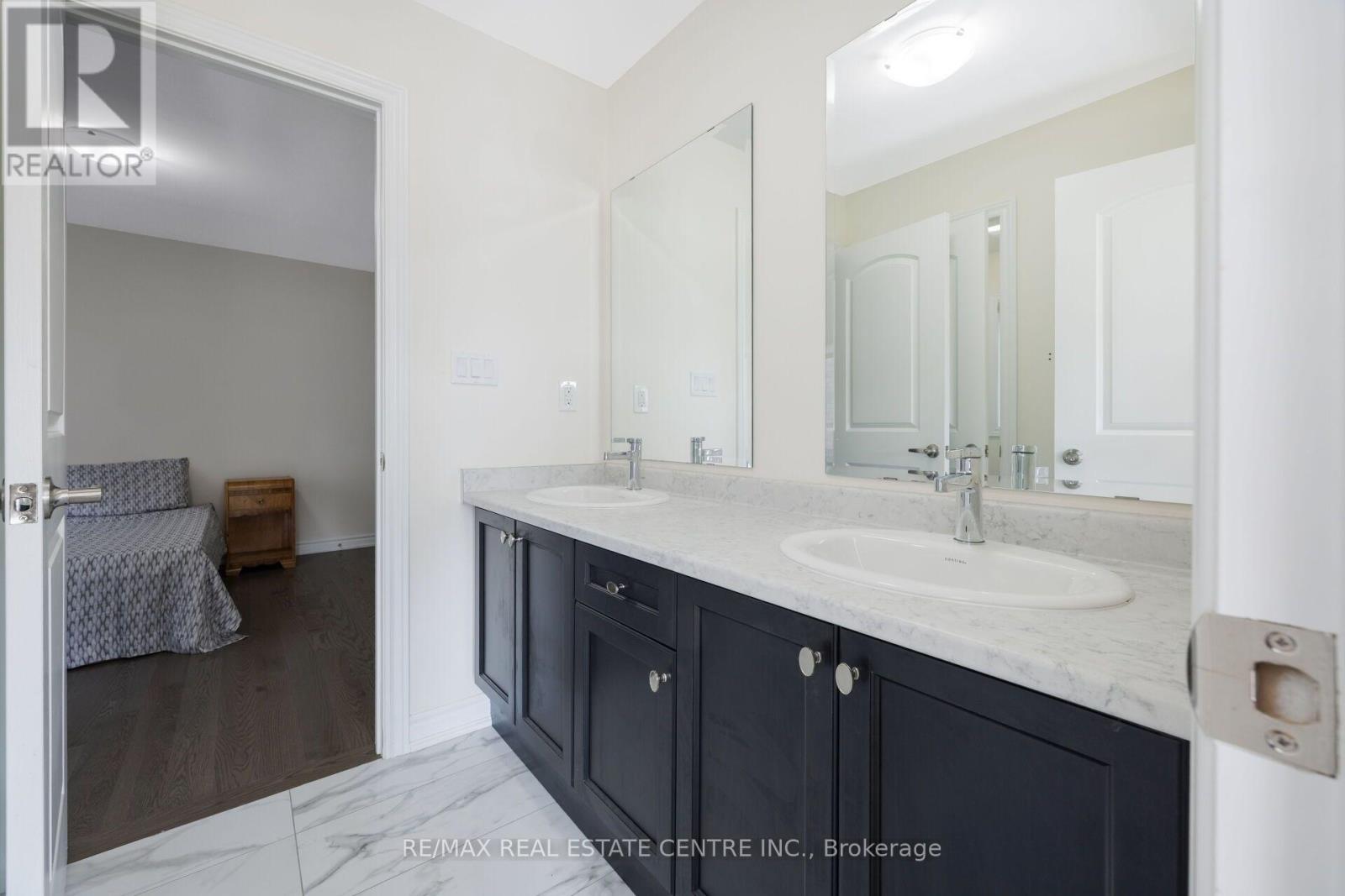 39 Goodview Drive Property Photo 32