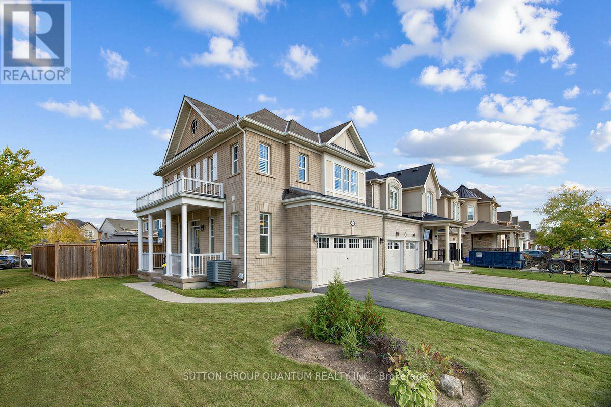 1413 Connaught Terrace Property Photo 3