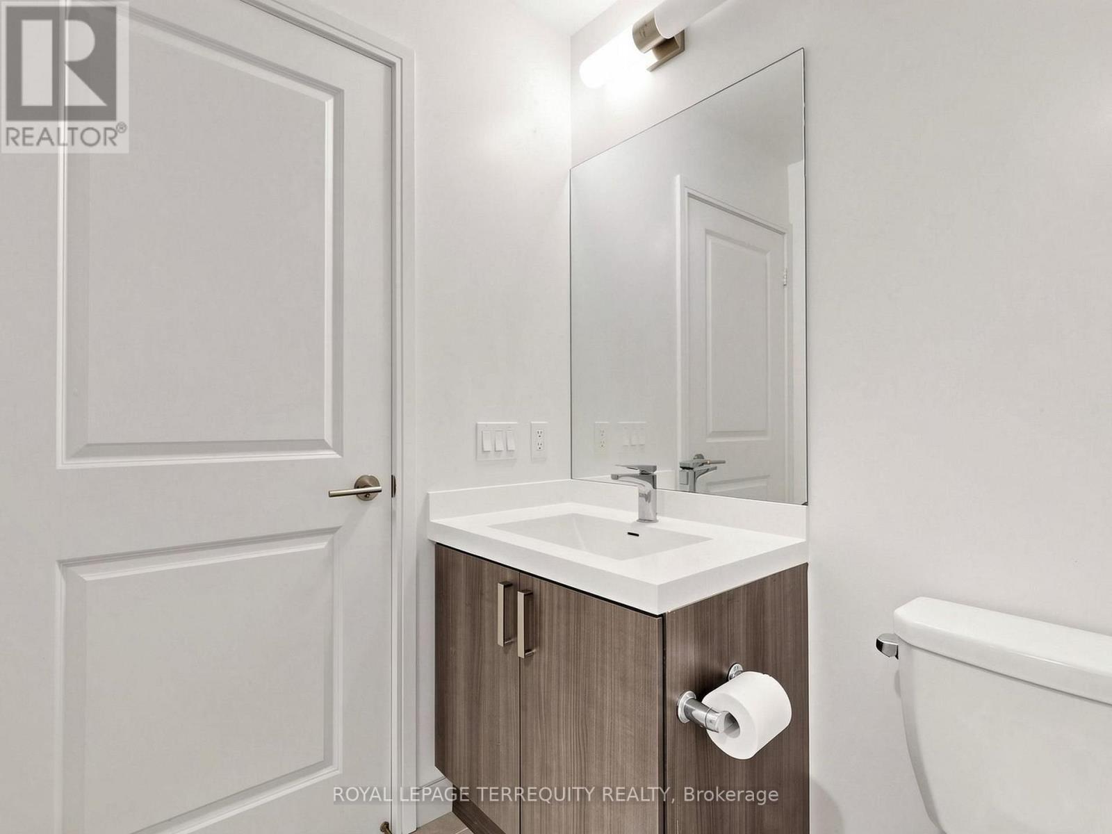 2509 - 8 Nahani Way Property Photo 25