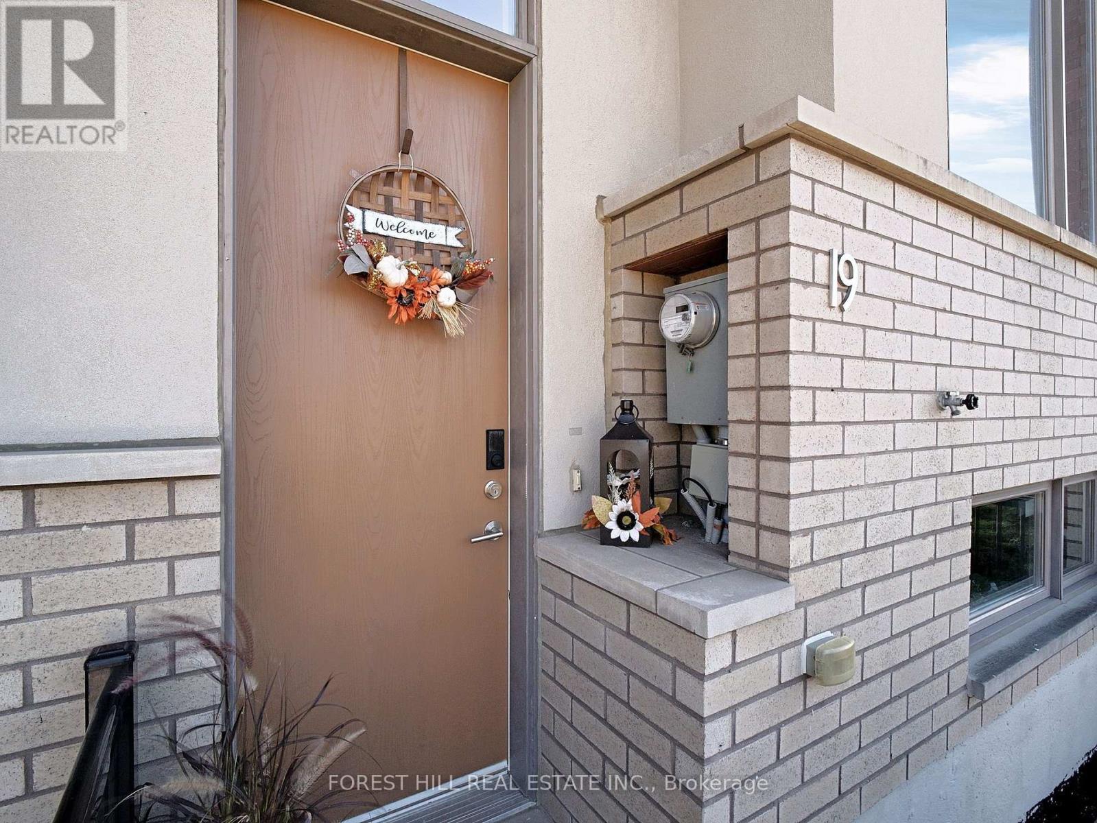 19 Stanley Greene Boulevard Property Photo 2