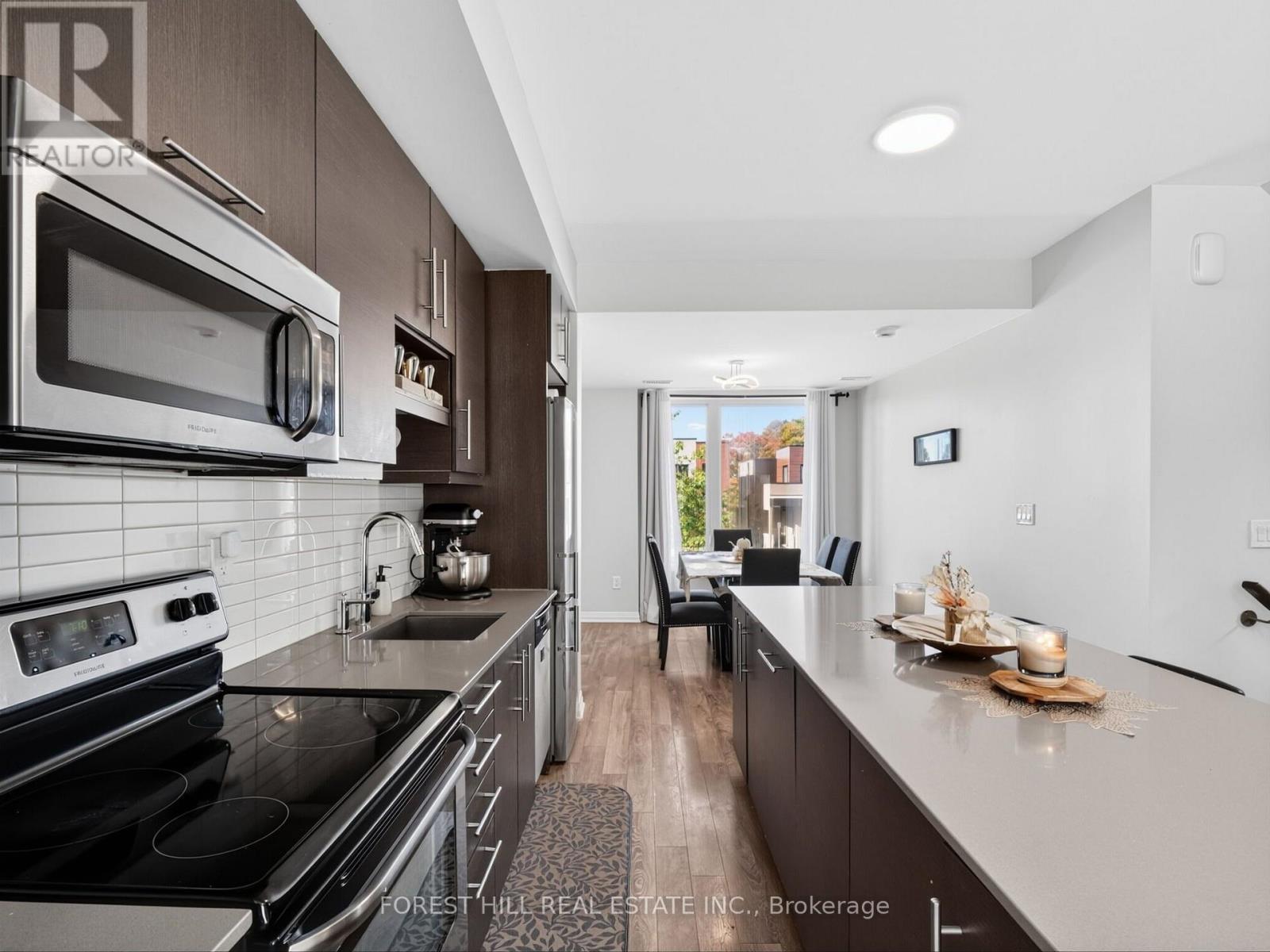 19 Stanley Greene Boulevard Property Photo 6