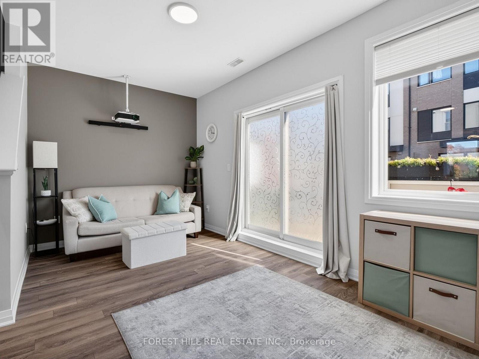 19 Stanley Greene Boulevard Property Photo 11