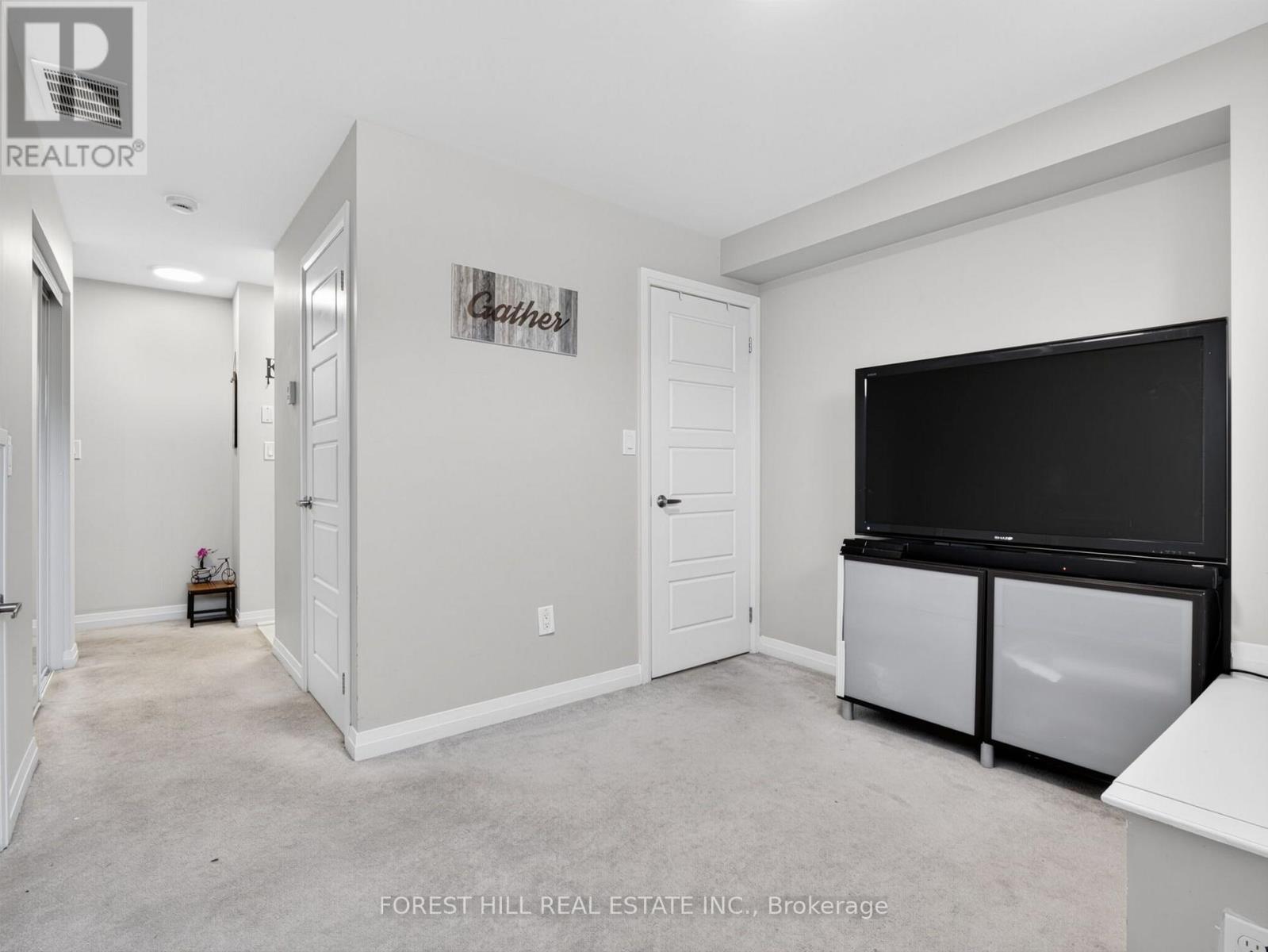 19 Stanley Greene Boulevard Property Photo 35
