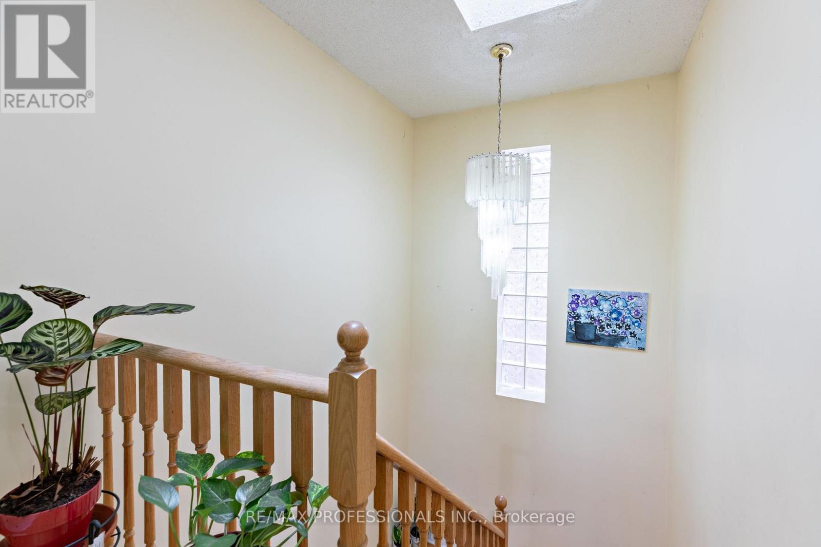 7 Mulock Avenue Property Photo 22