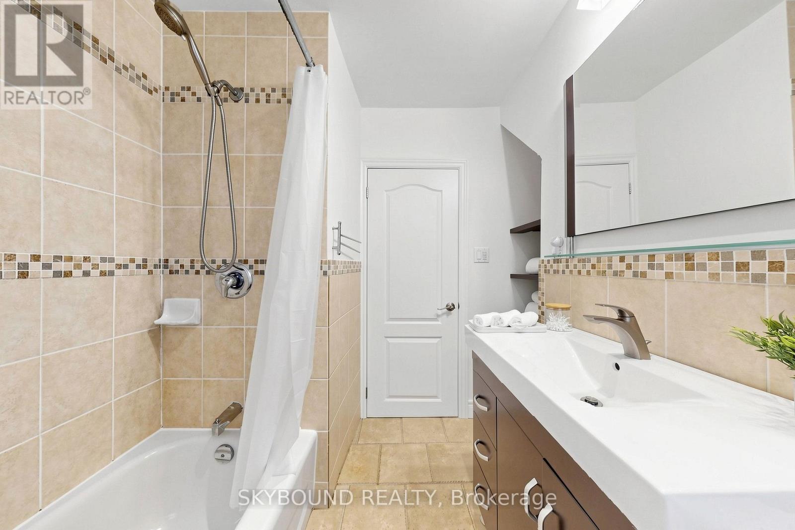 19 Riverview Heights Property Photo 21