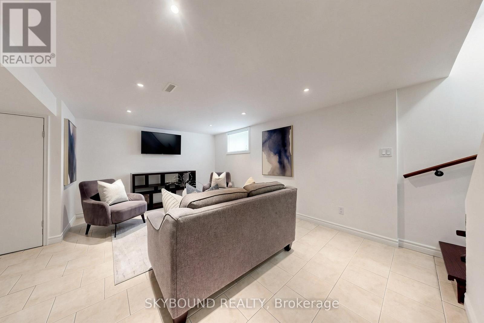 19 Riverview Heights Property Photo 28