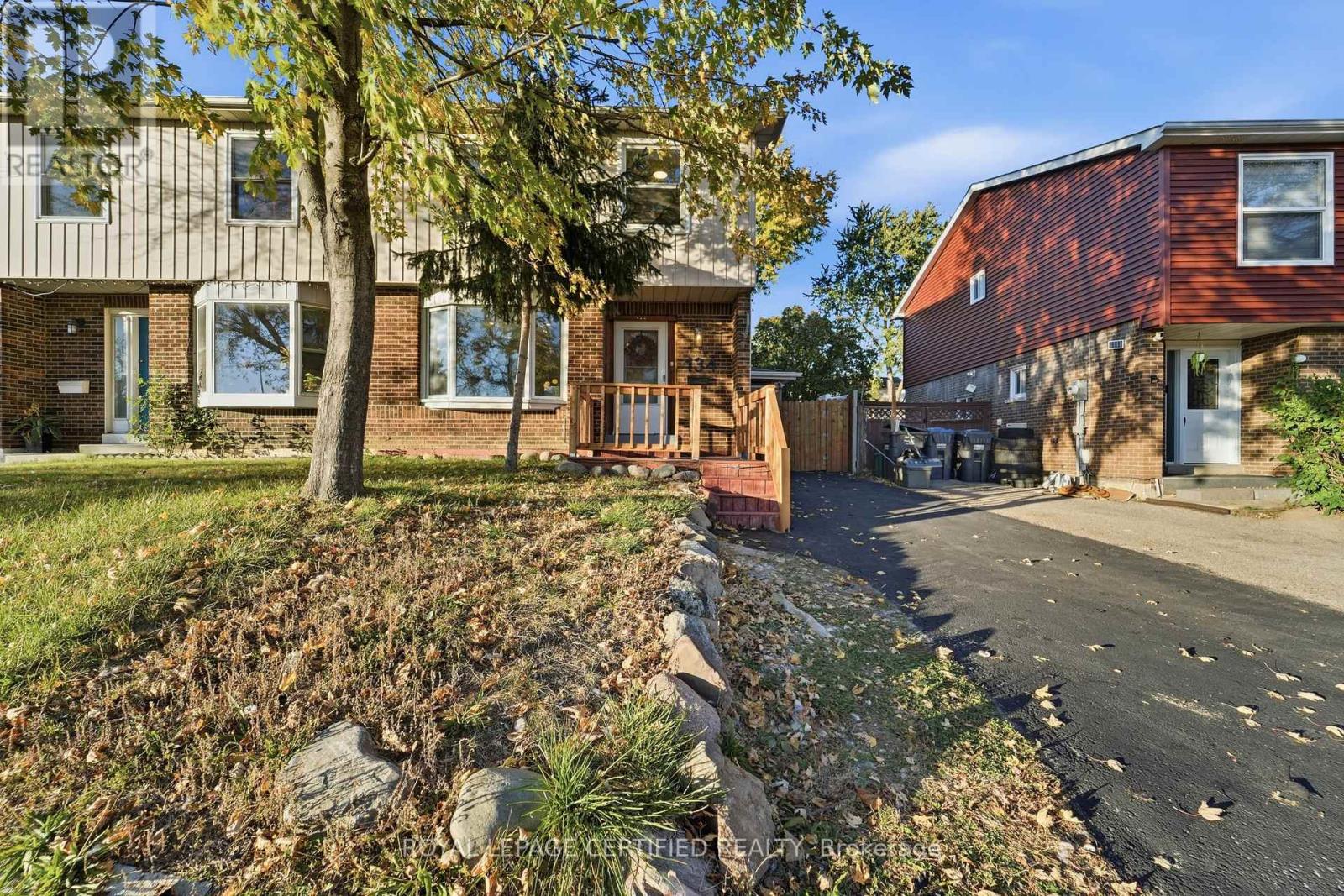 134 Hansen Road N Property Photo 1