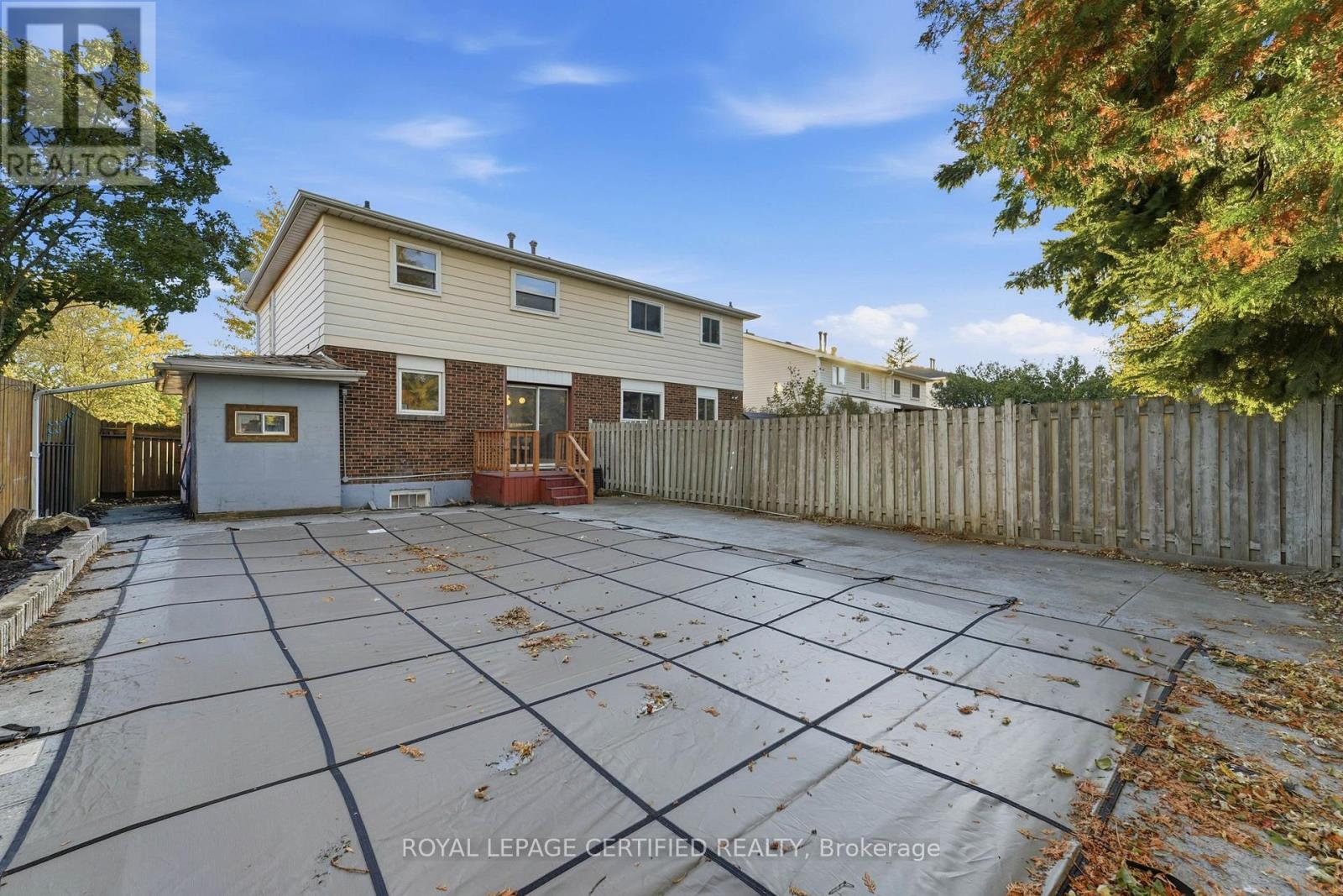 134 Hansen Road N Property Photo 26