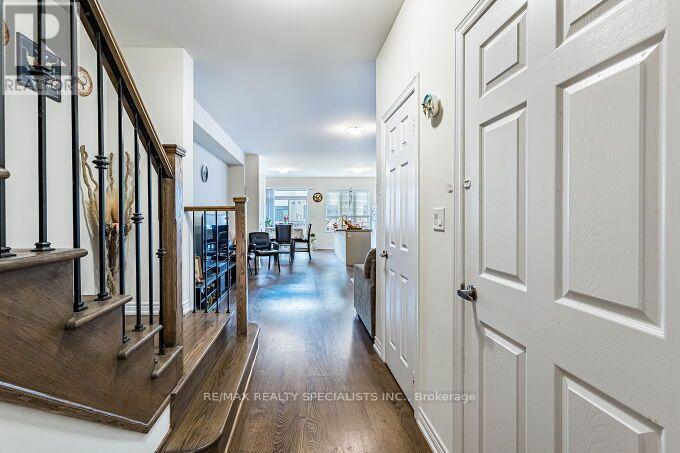 326 Bonnieglen Farm Boulevard Property Photo 14