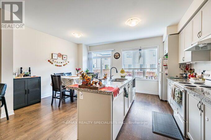 326 Bonnieglen Farm Boulevard Property Photo 19