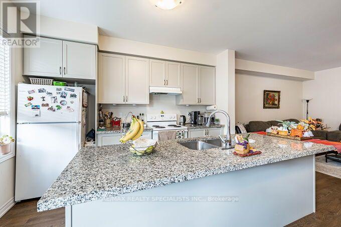 326 Bonnieglen Farm Boulevard Property Photo 26
