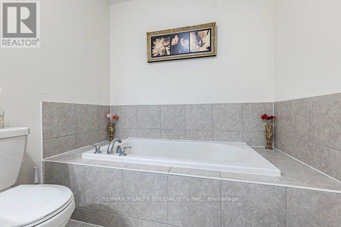 326 Bonnieglen Farm Boulevard Property Photo 36