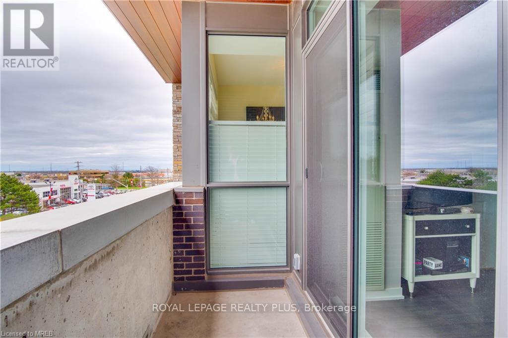 406 - 1284 Guelph Line Property Photo 12