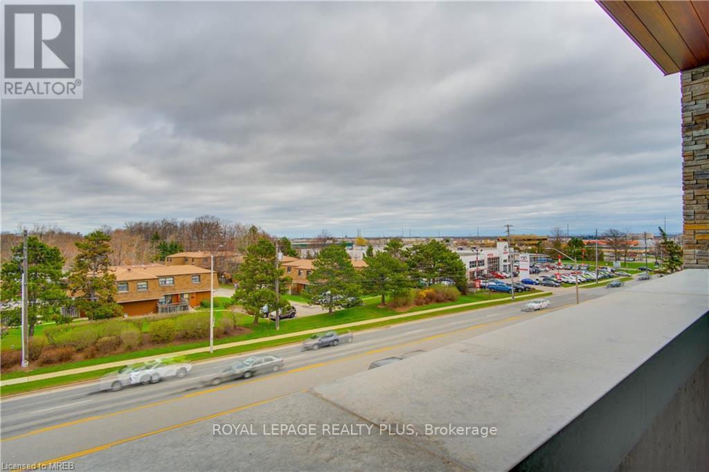 406 - 1284 Guelph Line Property Photo 13
