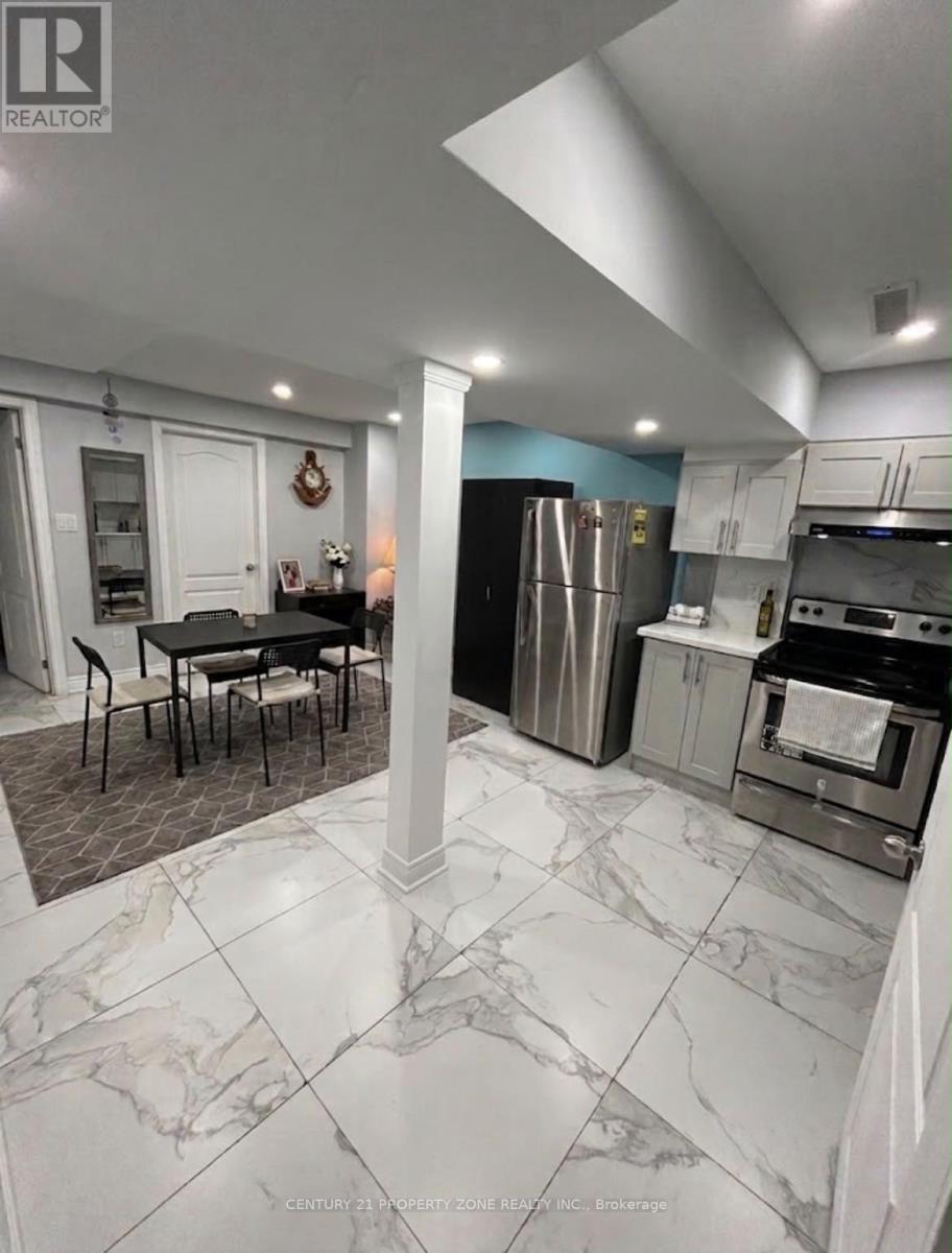 65 Sugarberry Drive Property Photo 4