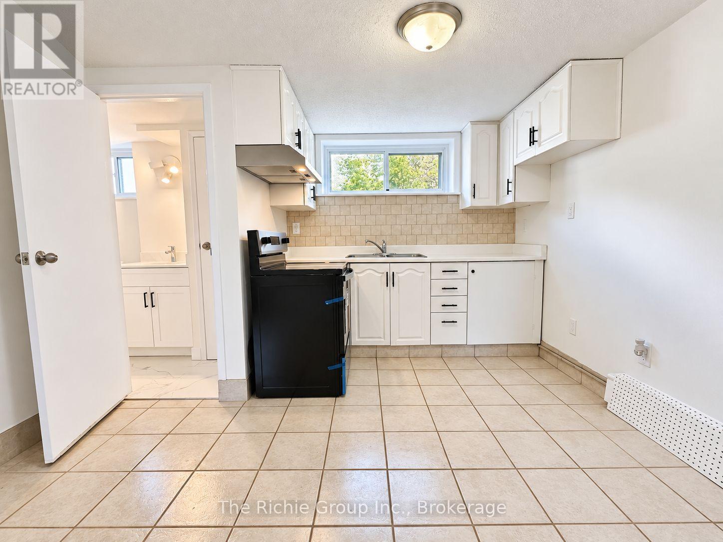 19799 Airport Road Property Photo 17