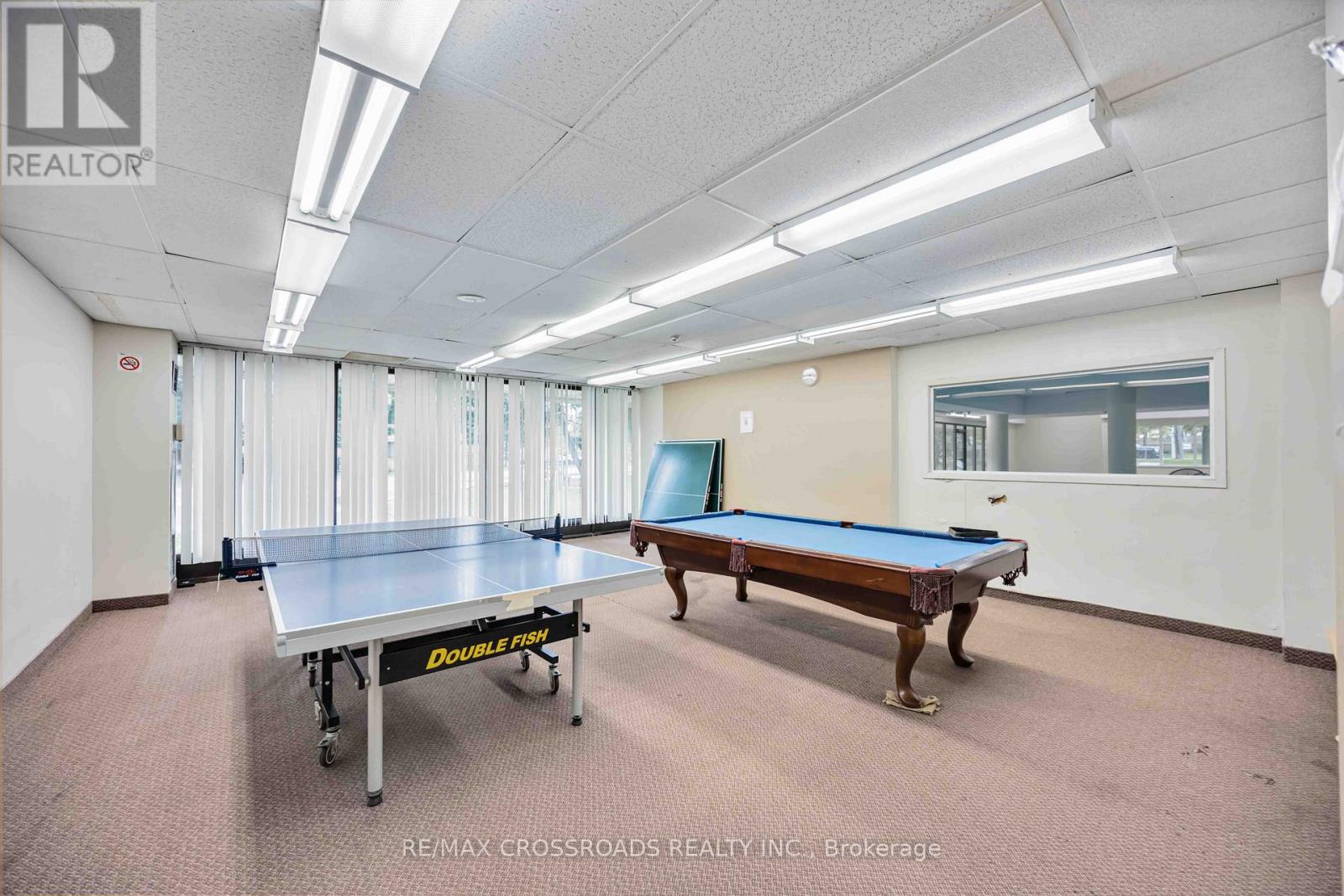 209 - 10 Markbrook Lane Property Photo 7