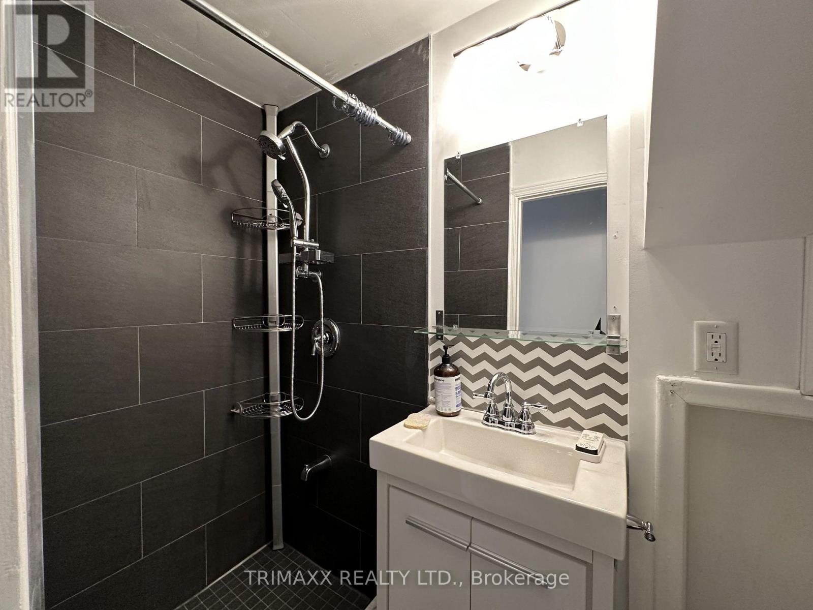 Bsmt - 93 Jeffcoat Drive Property Photo 29