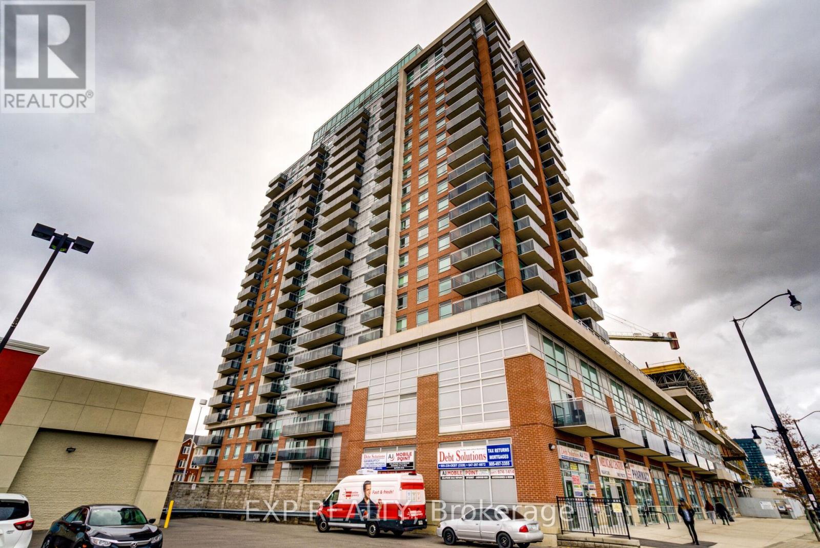 1111 - 215 QUEEN STREET E Property Photo 1