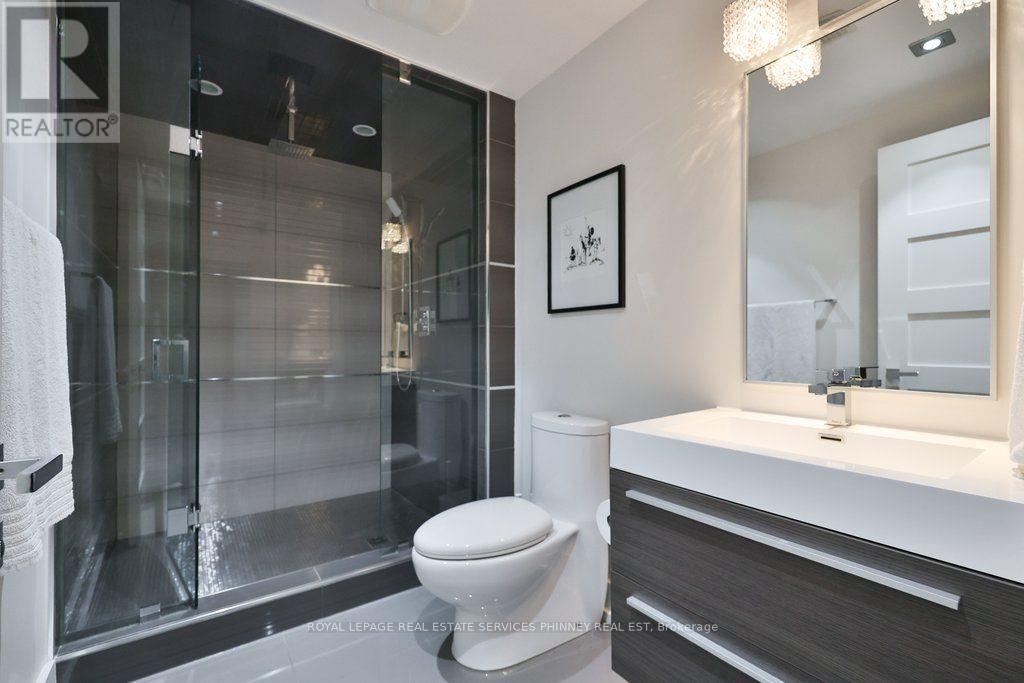 647 Montbeck Crescent Property Photo 45