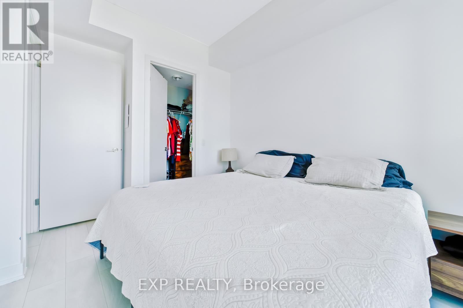 2509 - 2212 Lake Shore Boulevard W Property Photo 12