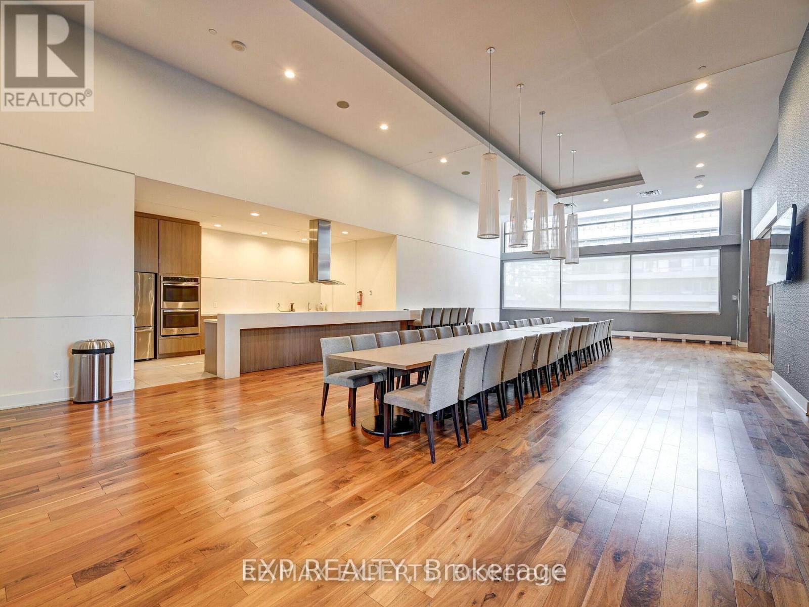 2509 - 2212 Lake Shore Boulevard W Property Photo 25
